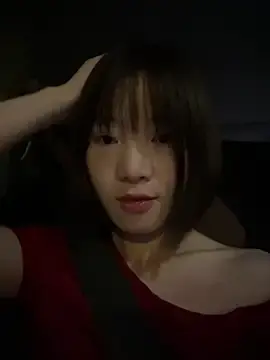 Stripchat Free Porn Cam of littleqiu