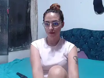 Stripchat Watch Live Sex Cams of Kate_lorens9