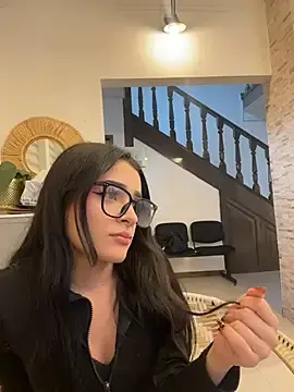 Stripchat Live Sex Cam of emma_soul1
