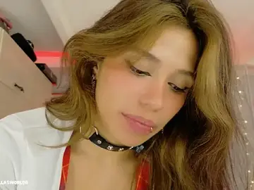 Stripchat Adult Video Chat of Yourrmuse_