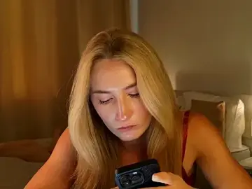 Stripchat Best live sex cam show of bella__rose