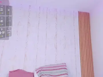Stripchat Live Porn of two_milkyway
