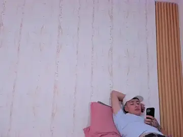 Stripchat Sex Chat of two_milkyway