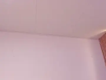 Stripchat Free Porn Cam of two_milkyway