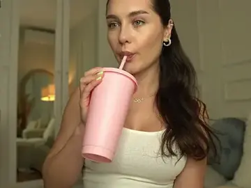 Stripchat Adult Webcams of Ashley-Evans