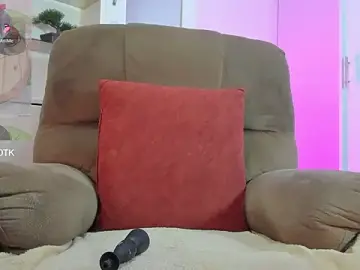 Stripchat Private Sex Chat of selfsuckqueen_