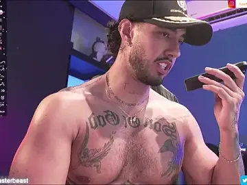 Stripchat Live Sex Cam of JACOB_MARTINS