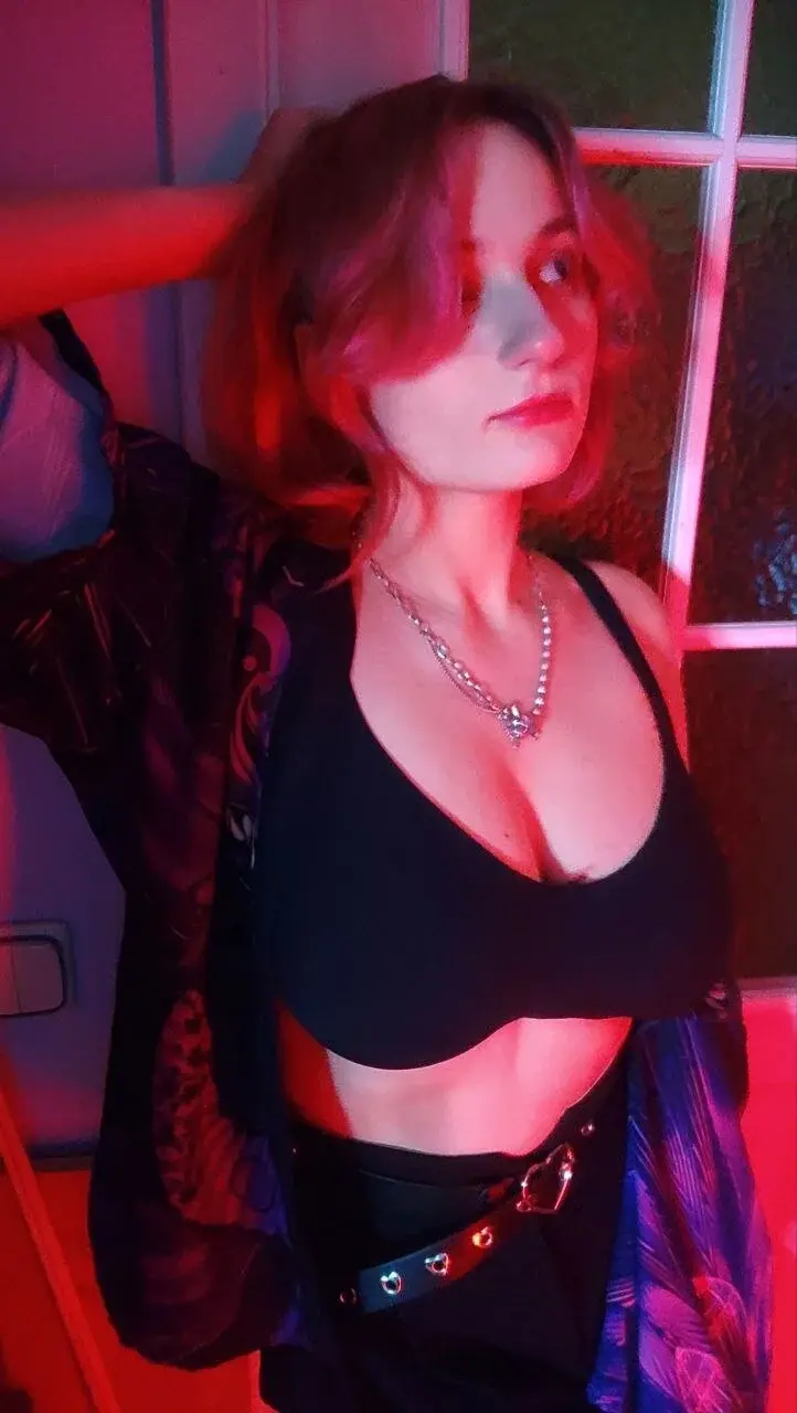Evelyn_Harper@xh