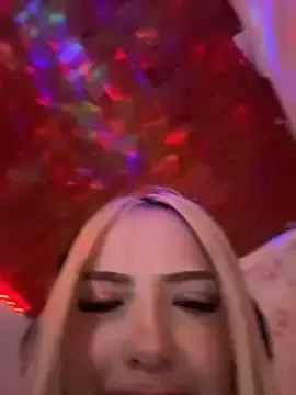 Stripchat Free Porn Cam of Emma_cute11