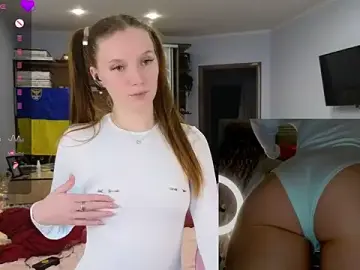 Stripchat Live Sex Cam of Mary_Blu