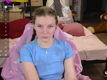 Stripchat Sex Cam of Mary_Blu