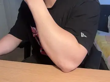 Stripchat Adult Webcams of jungcock3210