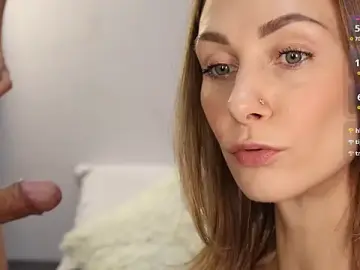 Stripchat Watch Live Sex Cams of Kate001