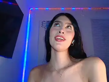 Stripchat Sex Cam of valeria_gonzales_