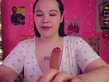 Stripchat Live Sex of Chery_Lady22