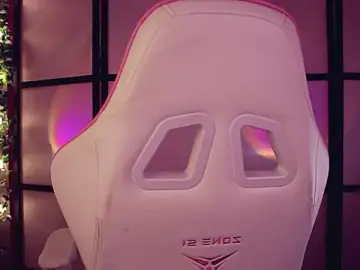 Stripchat Nude Webcam of Chery_Lady22