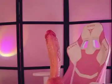 Stripchat Live Sex of Chery_Lady22