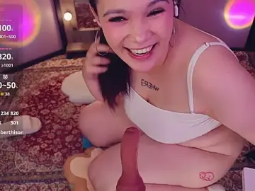 Stripchat Live Sex of Chery_Lady22