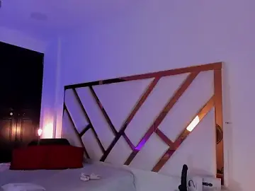 Stripchat Free Live Porn of Aron_cruz
