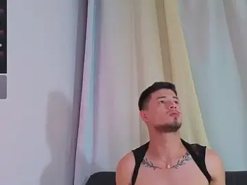 Stripchat Watch Live Sex Cams of EdwardRoss_