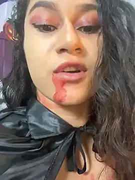 Stripchat Adult Webcam of yummi_bigclit