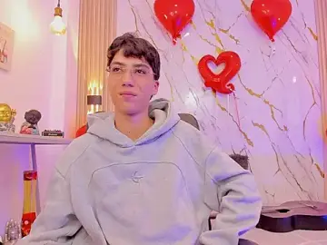 Stripchat Adult Video Chat of Nikolay_Gregori