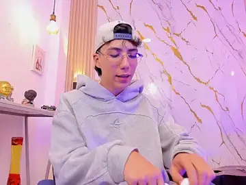 Stripchat Adult Video Chat of Nikolay_Gregori