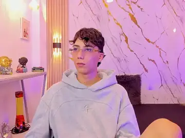 Stripchat Best live sex cam show of Nikolay_Gregori