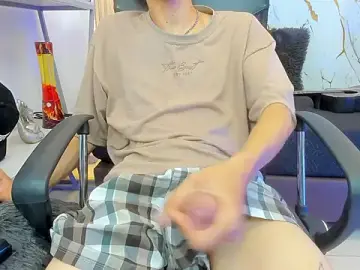 Stripchat Watch Live Sex Cams of Nikolay_Gregori