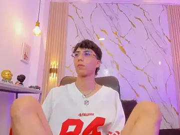 Stripchat Best Webcam of Nikolay_Gregori