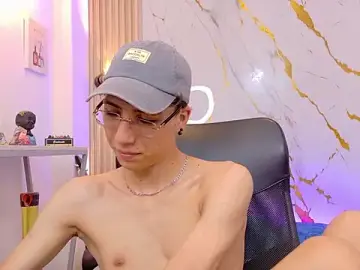 Stripchat Live Sex of Nikolay_Gregori