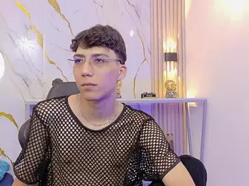 Stripchat Watch Live Sex Cams of Nikolay_Gregori