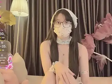 Stripchat Free Live Porn of --102KymMiiss--