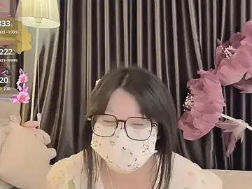 Stripchat Watch Live Sex Cams of --102KymMiiss--