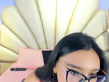 Stripchat Free Live Porn of Isis_Osman