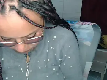 Stripchat Free Porn Cam of SWEETT_CORY