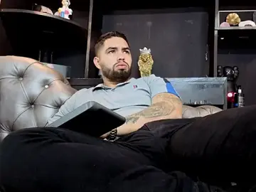 Stripchat Best Webcam of matteosantos