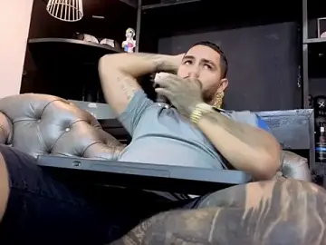 Stripchat Sex Chat of matteosantos