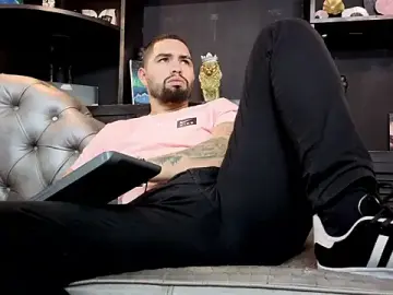 Stripchat Live Porn of matteosantos
