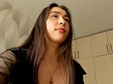 Stripchat Free Porn Cam of Bambiii_bby