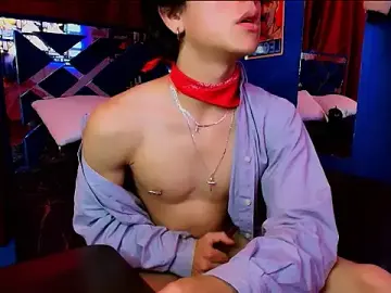 Stripchat Free Porn Cam of Luke_Howland