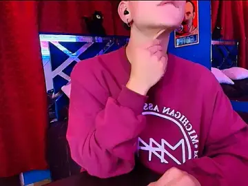 Stripchat Best Webcam of Luke_Howland