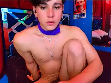 Stripchat Free Live Porn of Luke_Howland