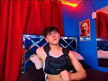 Stripchat Best Webcam of Luke_Howland