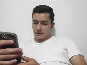 Stripchat Live Sex of Estebitan_vm