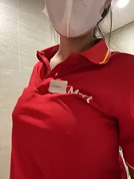 Stripchat Watch Live Sex Cams of Sneaky_Cumshoot