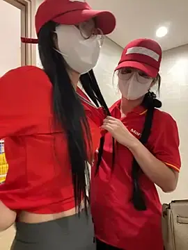 Stripchat Free Live Porn of Sneaky_Cumshoot