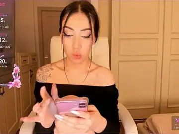 Stripchat Watch Live Sex Cams of Sury_01