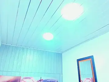 Stripchat Watch Live Sex Cams of miaa_scott7