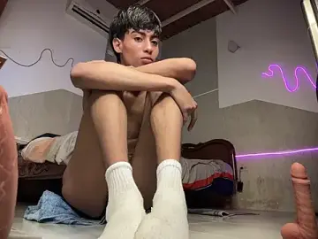 Stripchat Free Live Porn of Mauuu18